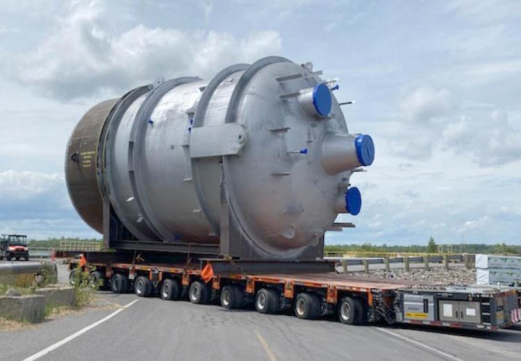Desgagnés Logistik Valport a chargé un réacteur de 247 MT à bord du BBC Kherson en direction de Corpus Christi au Texas. 